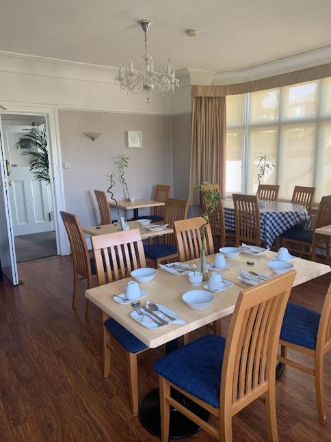The Red House 4* Falmouth